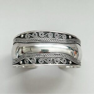 Vintage Moroccan Berber Ornate Sterling Silver Cuff Bracelet